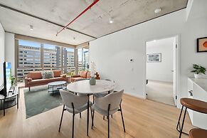 Bright 2-bed Apartment With Gym, BBQ & Pool Access