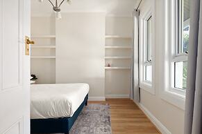 Stylish 2-bed House in Leichhardt