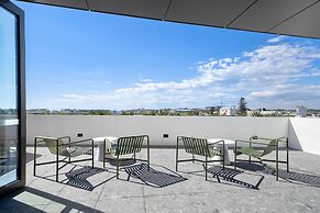 Ground Floor Apartment With Private Courtyard