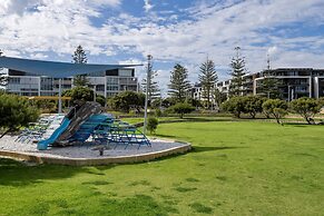 Fremantle Coast Studio - Beach at Your Doorstep