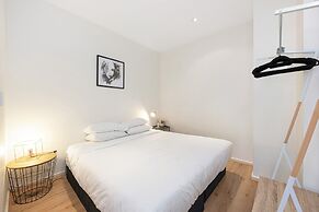 Chic Apartment in Heart of Adelaide