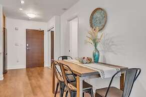 HostlyStays Luxury Suites