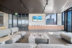 Spacious 2-bed Apartment in North Fremantle
