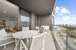 Spacious 2-bed Apartment in North Fremantle