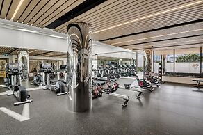Chic 1-bed South Melbourne Unit With Pool & Gym