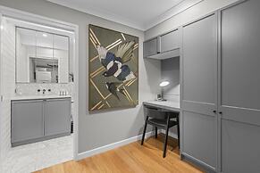Bright 2-bed New Farm Apartment With Private Patio