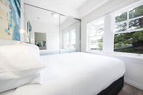 Snug 1-bed Unit Across From Bondi Beach