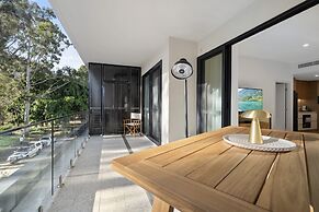 Stylish 1-bed Apartment With Rooftop Access