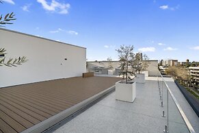 Stylish 1-bed Apartment With Rooftop Access