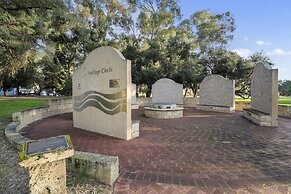 Stylish 1-bed Apartment With Rooftop Access