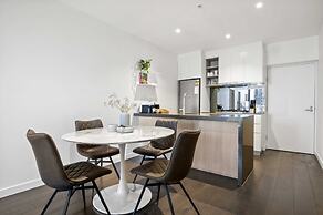 Stylish 2-bed Apartment With Stunning City Views