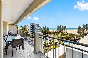Oceanfront 3-bed Retreat With Pool-steps to Beach