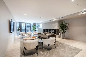 Modern 2-bed Apartment With Premium Amenities