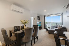 Modern 2-bed Apartment With Premium Amenities