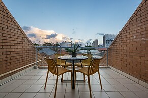 Stylish 1-bed Apartment Near Manly Beach