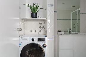 Stylish 1-bed Apartment Near Manly Beach