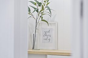 Studio4: Bondi Chic Interiors With Rooftop Pool