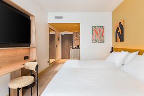 Hampton by Hilton Bordeaux Merignac Airport