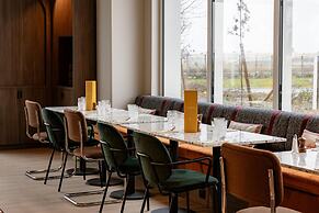 Hampton by Hilton Bordeaux Merignac Airport