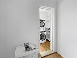 Coastal Upper-level Home With Pool Access