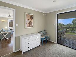 Coastal Upper-level Home With Pool Access