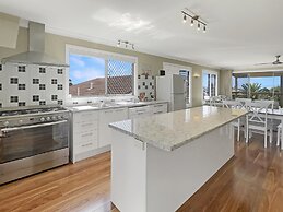 Coastal Upper-level Home With Pool Access