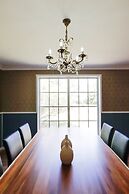 Country 4-bed Homestead With Games Room & Views