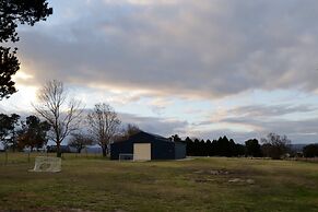 Country 4-bed Homestead With Games Room & Views