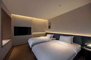 DOTTEL HOTEL