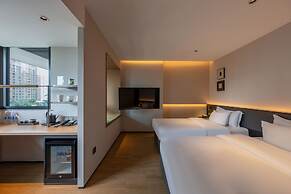 DOTTEL HOTEL