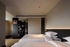DOTTEL HOTEL