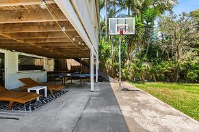 Elegant 3-bed Home With Games Room