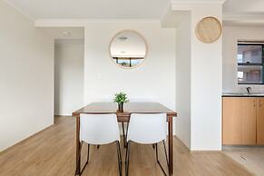 Spacious 3-bed With Alfresco Dining by Amenities