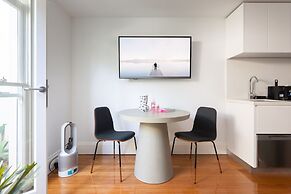 Boutique Studio Apartment in Heritage Home