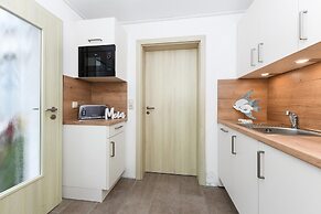 Gemuetliche Ferienwohnung mit Wintergarten, Bensersiel