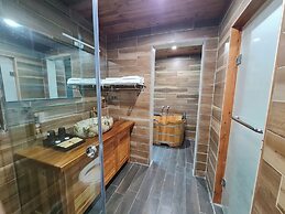 Kovie Hoa Lac - Wellness & Forest Retreat