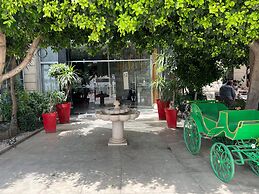 Hotel Pyramides Collection