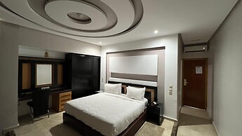 Hotel Pyramides Collection