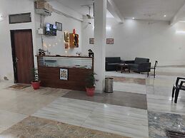 Hotel Raj Villas Palace