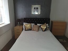 Stags Hens Contractors Longstay