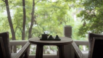 Shishe Spring Designer Homestay