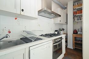 Delightful Family Flat with Terrace