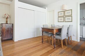 Delightful Family Flat with Terrace