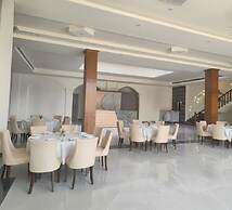 Evergreen Resort And SPA  The Lychee