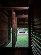 Nachan The Antique Courtyard