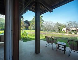 Nachan The Antique Courtyard