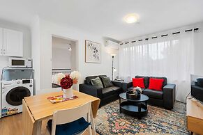 Comfortable 1-bed Retreat Near Canberra City