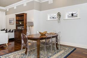 Incredible 3-bed Renovated Home With Huge Garden