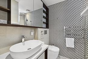 Bright & Modern 3-bed Townhouse in Rosebery