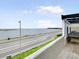 5 Star Holiday Home in Ronne
